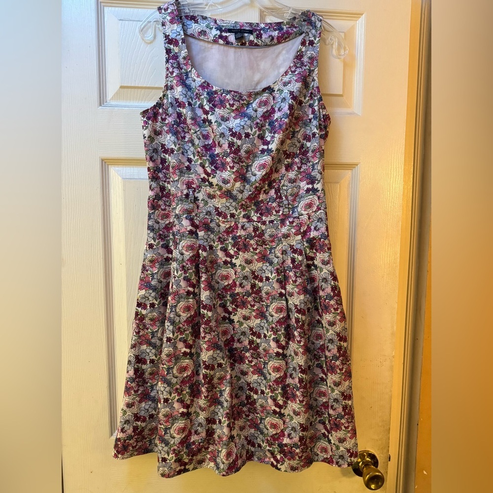 Tommy Hilfiger Fit & Flare Floral Dress Belted Sleeveless Cotton Lined size 6